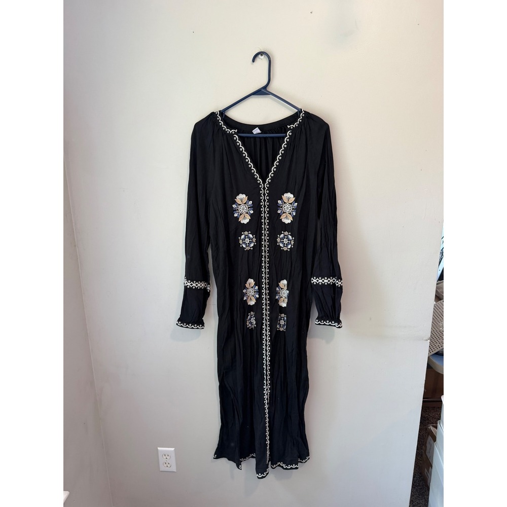 Old Navy Womens Small Tall Black Embroidered Boho V-Neck Midi Dress with Pockets